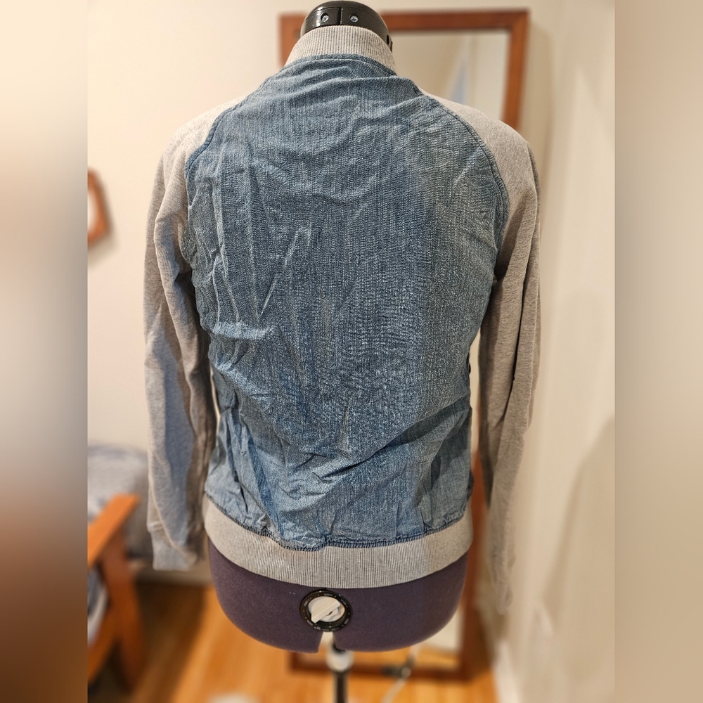 Cozy Bomber Jacket - Picture 2 of 5